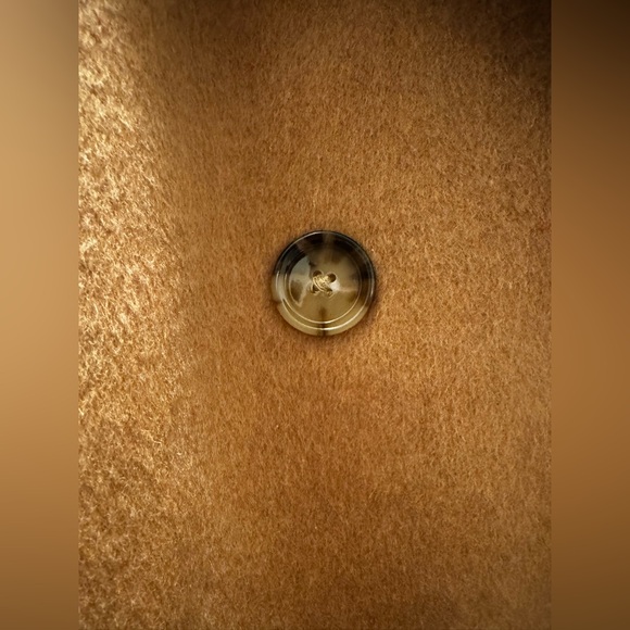 Women’s Abercrombie and Fitch Wool Blend Trench Coat - Picture 6 of 13